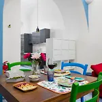 公寓 Ficus - De Vivo Realty *