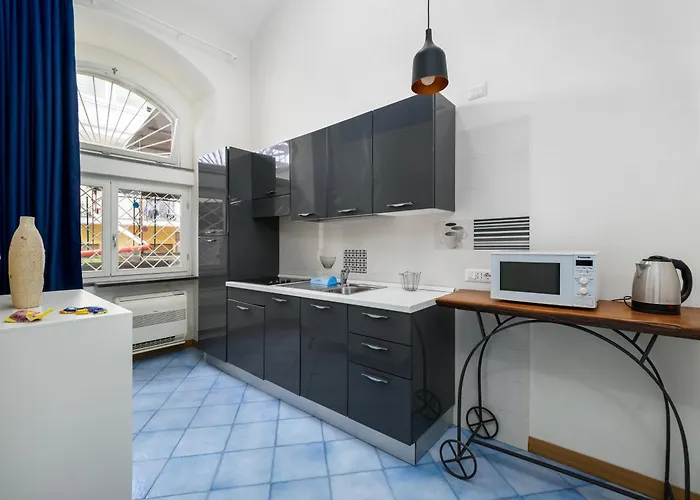 Ficus - De Vivo Realty * Sant'Agnello