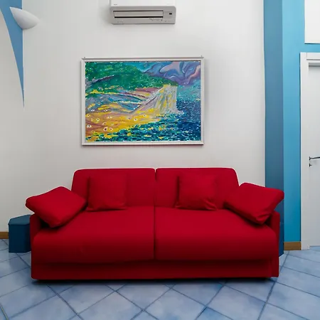 De Vivo Realty - Ficus *